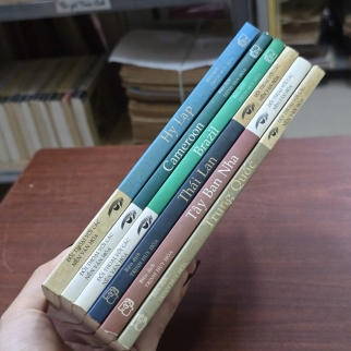 COMBO 6 CUỐN ĐỐI THOẠI VỚI CÁC NỀN VĂN HÓA - TRỊNH HUY HÓA ( BIÊN DỊCH)