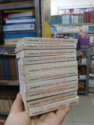 THƠ VĂN YÊU NƯỚC CUỐI THẾ KỶ XIIX ĐẦU THẾ KỶ XX (BOXSET 10 CUỐN SÁCH BỎ TÚI)