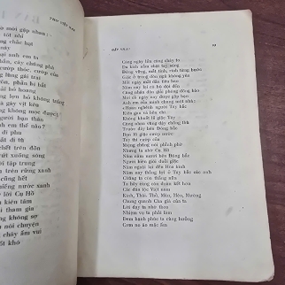 THƠ VIỆT NAM TUYỂN TẬP 1945 - 1956