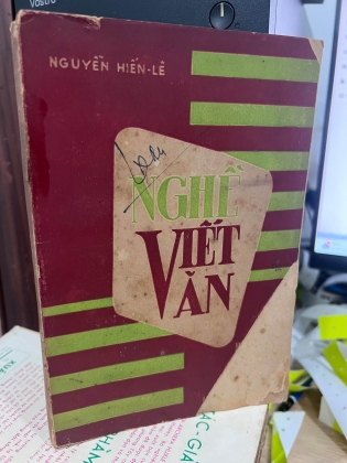 NGHỀ VIẾT VĂN