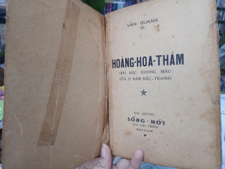 HOÀNG HOA THÁM - VĂN QUANG