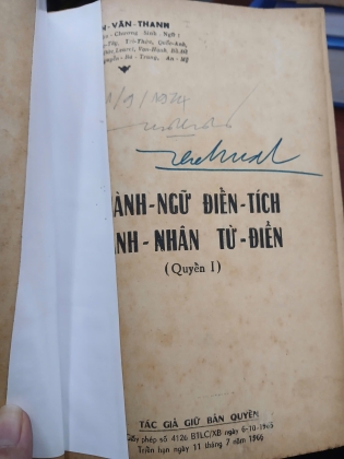 THÀNH NGỮ ĐIỂN TÍCH DANH NHÂN TỪ ĐIỂN (QUYỂN 1) - TRỊNH VÂN THANH
