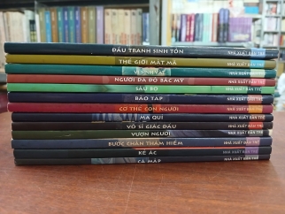 13 CUỐN THUỘC SERIES TRONG CUỐN SÁCH NÀY CÓ CẢ MỘT THẾ GIỚI NHỮNG CÂU CHUYỆN LẠ LÙNG - TRỊNH HUY TRIỀU BIÊN SOẠN 