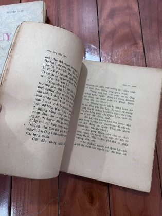 VANG BÓNG MỘT THỜI - NGUYỄN TUÂN 