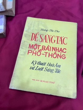 ĐỂ SÁNG TÁC MỘT BÀI NHẠC PHỔ THÔNG - HOÀNG THI THƠ