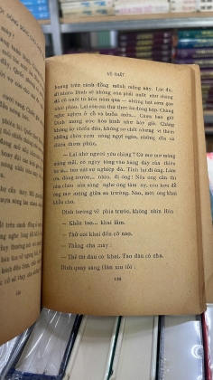 MỘT DÒNG SÔNG CHO CHIẾN ĐỈNH - VŨ THẤT