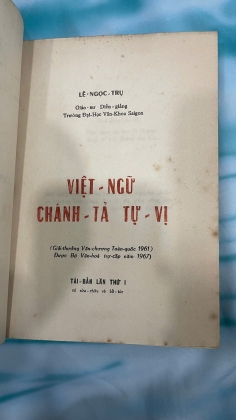 VIỆT NGỮ CHÁNH TẢ TỰ VỊ - LÊ NGỌC TRỤ