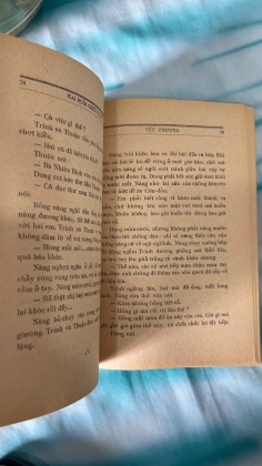 HAI BUỔI CHIỀU VÀNG - NHẤT LINH