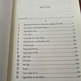 BENJAMIN FRANKLIN CUỘC ĐỜI MỘT NGƯỜI MỸ ( BÌA CỨNG) - WALTER ISAACSON