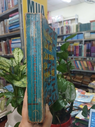 NHỮNG VẤN ĐỀ CĂN BẢN CỦA CHÍNH TRỊ - LESLIE LIPSON (ĐẶNG TÂM DỊCH)