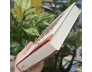 NHỮNG TIẾNG TRỐNG QUA CỬA CÁC NHÀ SẤM (BÌA CỨNG) - HUỆ THIÊN