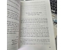 NHỮNG TIẾNG TRỐNG QUA CỬA CÁC NHÀ SẤM (BÌA CỨNG) - HUỆ THIÊN