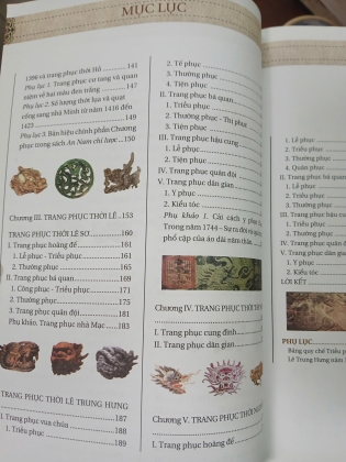 NGÀN NĂM ÁO MŨ - TRẦN QUANG ĐỨC