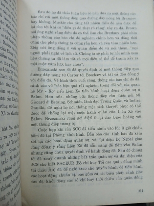 ĐẰNG SAU NHỮNG BÓNG ĐEN - ROBERT M. GATES
