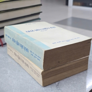 NHÀ VĂN HIỆN ĐẠI ( TRỌN BỘ) - VŨ NGỌC PHAN 