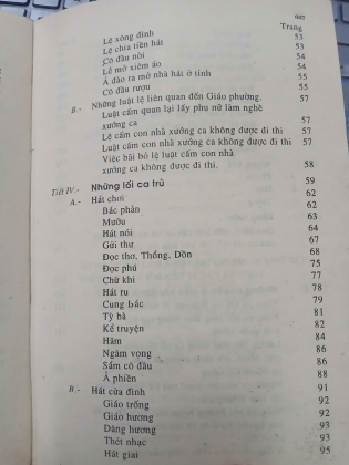 VIỆT NAM CA TRÙ BIÊN KHẢO - ĐỖ BẰNG ĐOÀN, ĐỖ TRỌNG HUỀ 