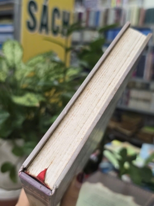 LÊ THỊ GIA PHẢ SỰ TÍCH KÝ (BÌA CỨNG) - NGUYỄN VĂN NGUYÊN
