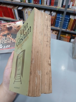 SÁCH CỦA TÁC GIẢ JOHN GRISHAM (3 TỰA)