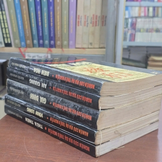 NGHIÊN CỨU ĐỊA BẠ TRIỀU NGUYỄN ( VĨNH LONG, THỪA THIÊN, GIA ĐỊNH, AN GIANG, BIÊN HÒA) - NGUYỄN ĐÌNH ĐẦU